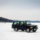 Illustration for article titled This Tiny Vermont Shop Is The Singer Of Classic Range Rovers
